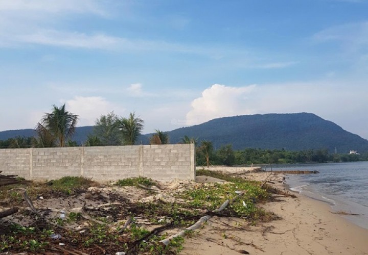 Chính Chủ Bán Lô Đất mặt tiền biển view cực đẹp Tại khu du lịch Làng Chài, Hàm Ninh