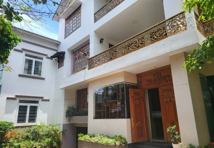 CHÍNH CHỦ Bán Căn Biệt Thự Cao Cấp - Vị Trí Đắc Địa Tại P. Tân Lập, TP Buôn Ma Thuột, Đăk Lăk