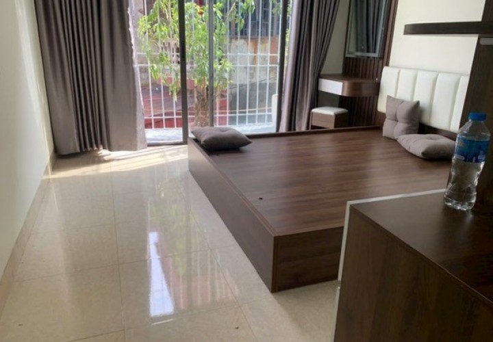 Gia Đình Cần Tiền Nên Bán Gấp Căn Nhà 50M2 Ở Ngõ 987 Phố Ngô Gia Tự, Đức Giang, Long Biên, Hà Nội