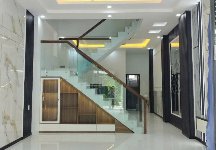 NHÀ ĐẸP - GIÁ TỐT - CHÍNH CHỦ CẦN BÁN NHÀ Tại Tân Vĩnh Hiệp, Tp Tân Uyên, Bình Dương