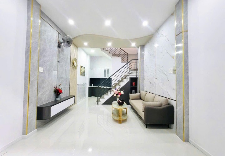 LÊN SÓNG SIÊU PHẨM ĐÚC 3.5 TẤM KHU TRUNG TÂM GẦN SÂN BAY Phường 3, Q. Gò Vấp, TP HCM