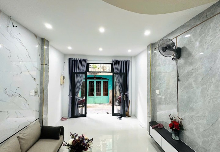 LÊN SÓNG SIÊU PHẨM ĐÚC 3.5 TẤM KHU TRUNG TÂM GẦN SÂN BAY Phường 3, Q. Gò Vấp, TP HCM