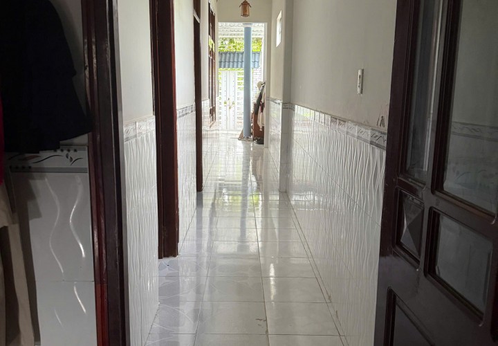 NHÀ SIÊU ĐẸP - GIÁ ĐẦU TƯ Chính Chủ Cần Bán Nhà Vị Trí Đắc Địa Tại Phú Thuỷ, TP Phan Thiết, Bình Thuận