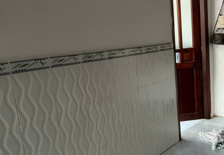 NHÀ SIÊU ĐẸP - GIÁ ĐẦU TƯ Chính Chủ Cần Bán Nhà Vị Trí Đắc Địa Tại Phú Thuỷ, TP Phan Thiết, Bình Thuận