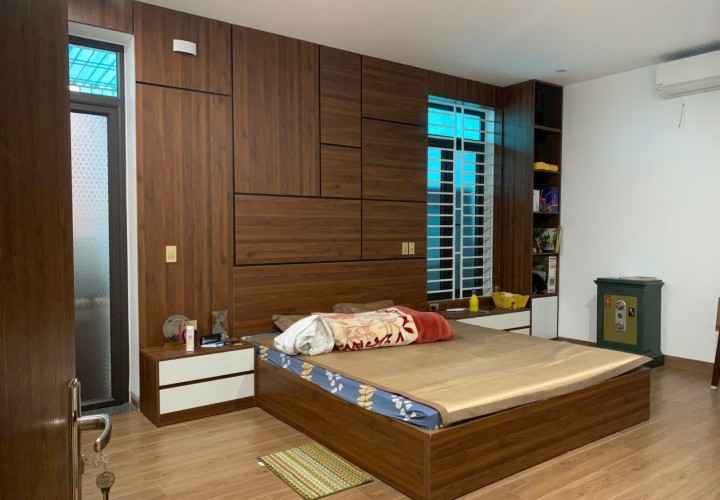 NHÀ ĐẸP  - GIÁ TỐT - CHÍNH CHỦ CẦN BÁN CĂN NHÀ  MẶT PHỐ Quang Trung, Phường Đông Vệ - TP Thanh Hóa