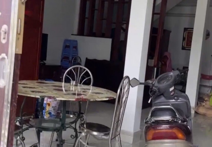 Nhà chính chủ- giá đầu tư cần bán nhanh căn nhà vị trí tại huyện Bình Chánh, TPHCM