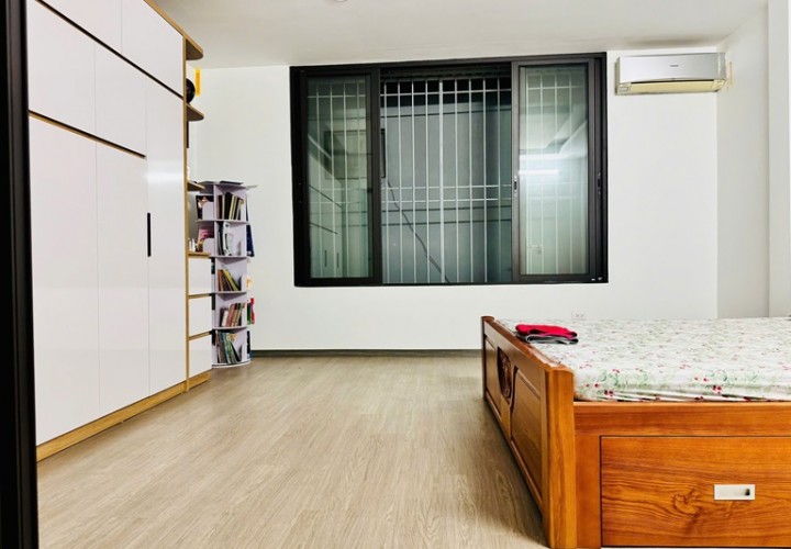 Chính chủ cần bán nhanh căn nhà vị trí đẹp- giá tốt tại quận Cầu Giấy, TP Hà Nội