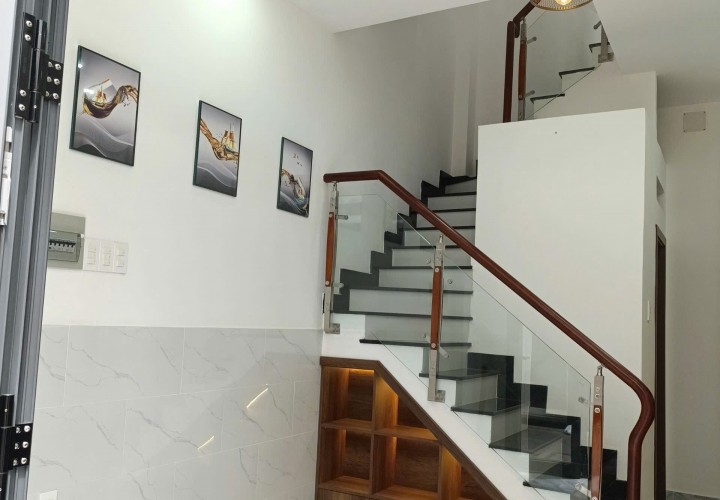 NHÀ ĐẸP - GIÁ TỐT - Chính Chủ Cần Bán Nhà  1/23 đường Bà Lài Phường 8 Quận 6, HCM