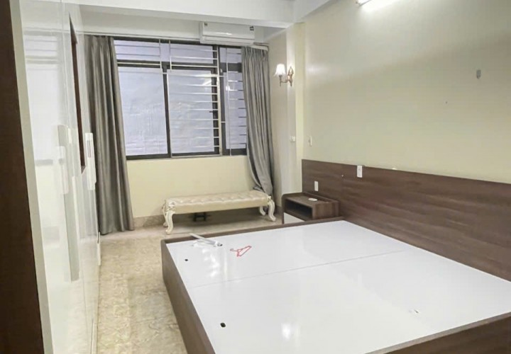 NHÀ SIÊU ĐẸP - VỊ TRÍ TỐT-  Chính Chủ Cần Bán Nhanh Căn Nhà Ngõ 42 Bùi Quốc Khái, Linh Đàm, Hà Nội