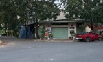 CHÍNH CHỦ Cần Bán Nhanh Lô Đất Mặt Tiền hiện có nhà cấp 4 chắc chắn đang cho thuê 10tr/1 tháng Vị Trí Tại TP Thuận An, Bình Dương