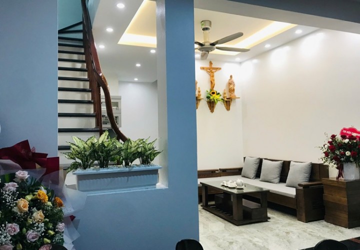 NHÀ ĐẸP - GIÁ TỐT chính chủ cần bán căn nhà 4 Tầng Tại Đường Kim Hoàng, Xã Vân Canh, Hoài Đức, HN.