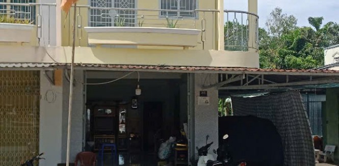 NHÀ ĐẸP - VỊ TRÍ TỐT - CHÍNH CHỦ Cần Bán Nhanh Tại Trung Tâm Thị Trấn Vĩnh Viễn, Long Mỹ, Hậu Giang