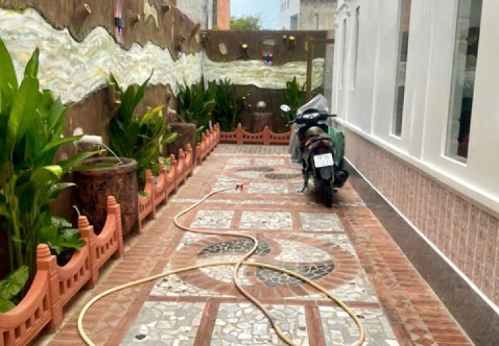 HOT HOT CHÍNH CHỦ CẦN BÁN BIỆT THỰ MINI SIÊU ĐẸP- HƯỚNG NAM - FULL NỘI THẤT tại huyện Hóc Môn