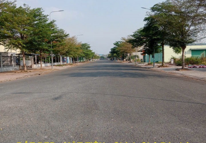 ĐẤT ĐẸP - MẶT TIỀN - Chính Chủ Bán Lô Đất Ngay KCN Tân Đô, Đường Số 7, Đức Hòa, Long An