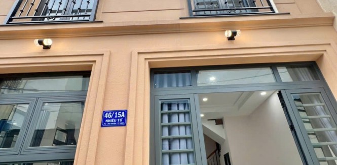 NHÀ VỊ TRÍ ĐẸP - GIÁ TỐT - Chính Chủ Bán Nhà Tại Đường Nhiêu Tứ, Phường 7, Phú Nhuận, Hồ Chí Minh