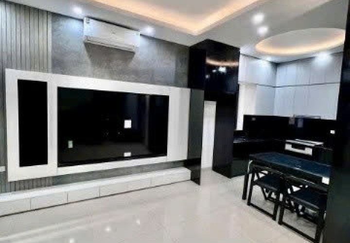 NHÀ ĐẸP- GIÁ TỐT CHÍNH CHỦ CẦN NHÀ TẠI Phố Hoàng Như Tiếp, Phường Bồ Đề, Quận Long Biên, Hà Nội