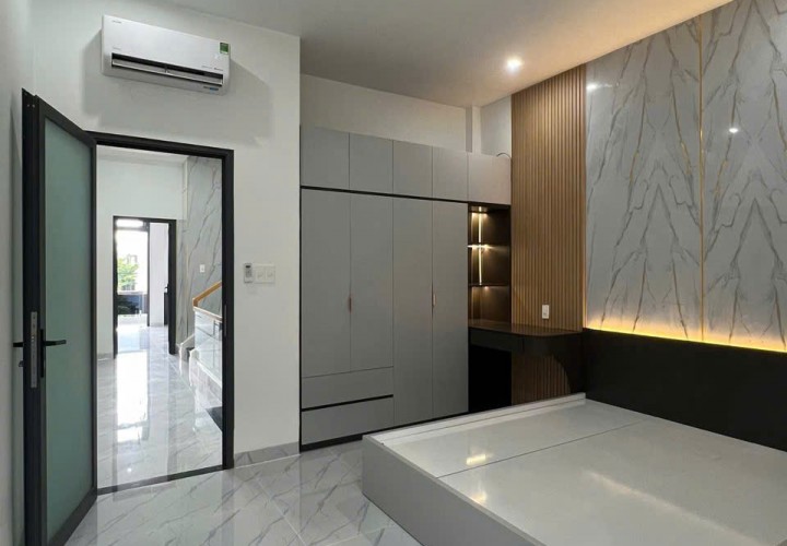 NHÀ ĐẸP – GIÁ TỐT  – CHÍNH CHỦ CẦN BÁN  CĂN NHÀ 3 TẦNG TẠI  P. Bình Chuẩn, TP. Thuận An, Bình Dương