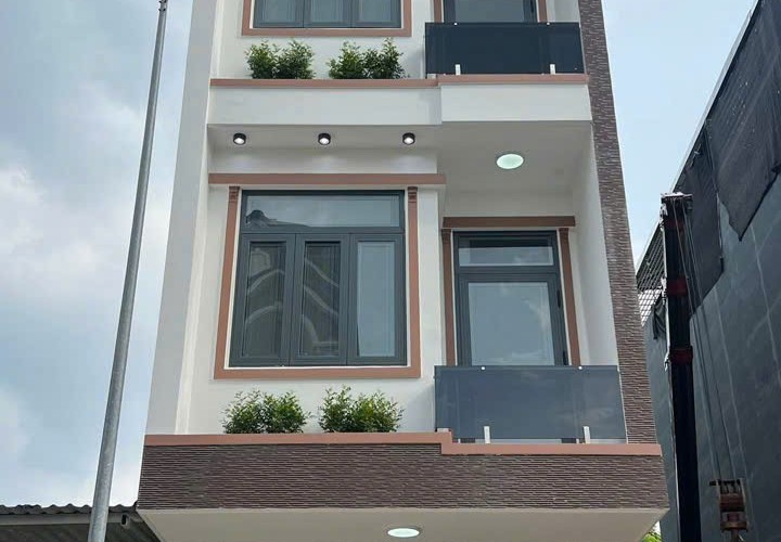 NHÀ ĐẸP – GIÁ TỐT  – CHÍNH CHỦ CẦN BÁN  CĂN NHÀ 3 TẦNG TẠI  P. Bình Chuẩn, TP. Thuận An, Bình Dương
