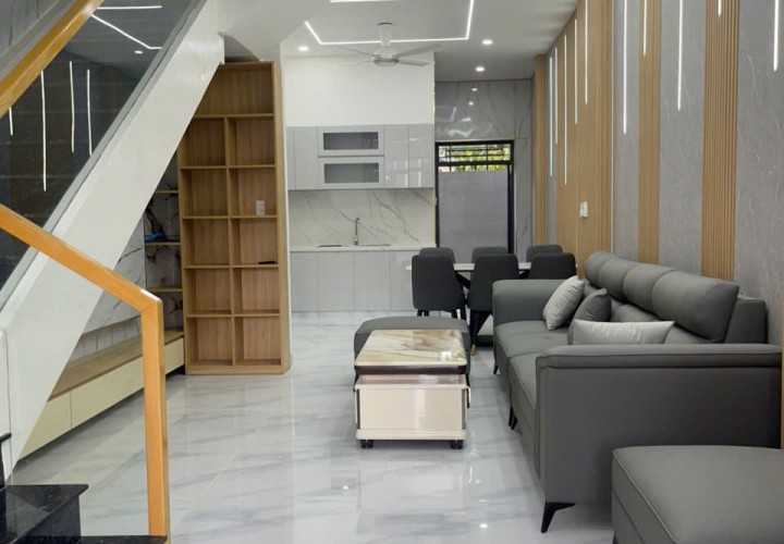 NHÀ ĐẸP – GIÁ TỐT  – CHÍNH CHỦ CẦN BÁN  CĂN NHÀ 3 TẦNG TẠI  P. Bình Chuẩn, TP. Thuận An, Bình Dương