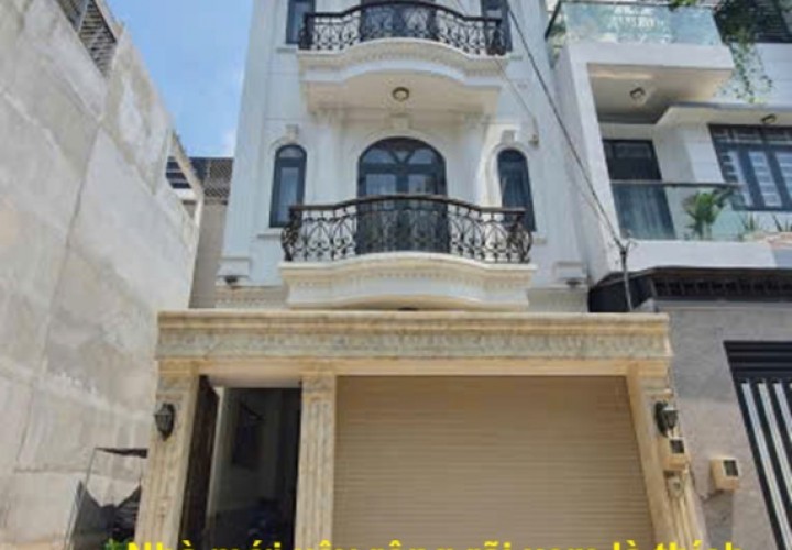 Nhà mới xây rộng rãi xem là thích ngay! Thiết kế phong cách Tân cổ điển rất sang trọng. P. Cát Lái