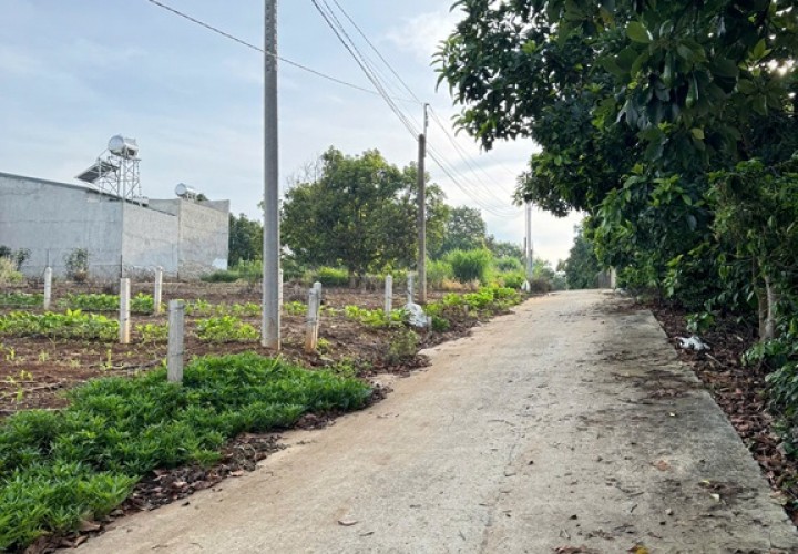 ĐẤT ĐẸP - GIÁ TỐT - Bán GẤP Lô Đất Tiềm Năng Tại Xã Đông Thanh Lâm Hà Lâm Đồng