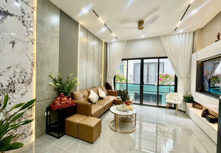 NHANH TAY SỞ HỮU NGAY Căn Nhà Đẹp - Thoáng Mát Tại Số 3 Ngõ 548/38, Phố Nguyễn Văn Cừ