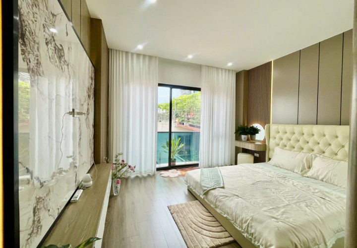 NHÀ ĐẸP - GIÁ TỐT - CHÍNH CHỦ BÁN Căn Nhà Đẹp - Thoáng Mát Tại Số 3 Ngõ 548/38,Phố Nguyễn Văn Cừ