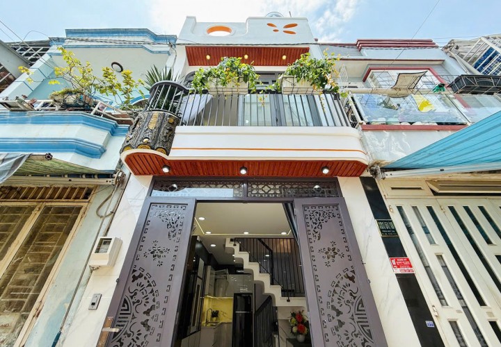 Sở Hữu Ngay 2 SIÊU PHẨM NHÀ PHỐ HẺM XE HƠI THÔNG Tại Thành Phố Hồ Chí Minh