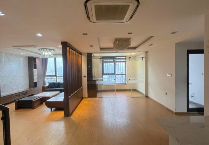 Cần bán nhanh căn biệt thự Duplex Hoa Hậu duy nhất tại Yên Hòa Parkview Biệt thự trên không đẳng cấp