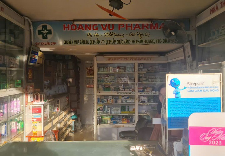 NHÀ Chính Chủ -Vị Trí Đắc Địa -  Giá Tốt - Cần Bán Nhà Tại Mặt Tiền Trệt Đường Trần Hưng Đạo, Quận 1