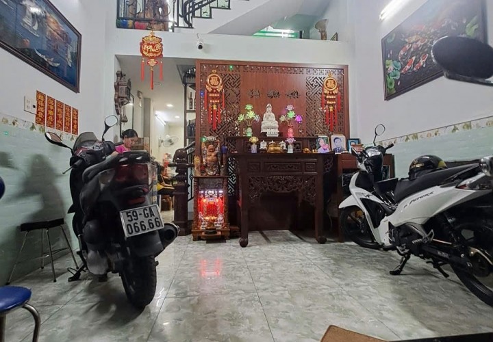 NHÀ ĐẸP - GIÁ TỐT - CHÍNH CHỦ Cần Bán Nhà Phường Phú Thạnh, Quận Tân Phú, HCM