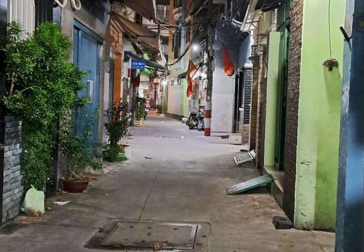 NHÀ ĐẸP - GIÁ TỐT - CHÍNH CHỦ Cần Bán Nhà Phường Phú Thạnh, Quận Tân Phú, HCM