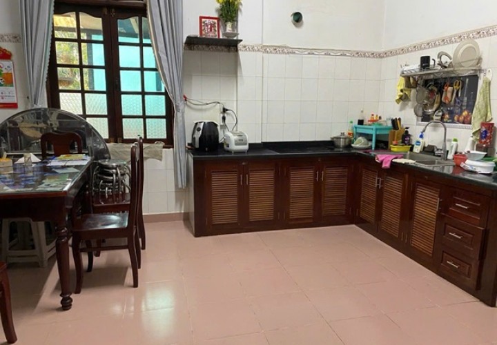 NHÀ CHÍNH CHỦ - VỊ TRÍ ĐẸP - Cần Bán Nhanh Căn Nhà Đường Ngô Quyền, Phường 6, TP Đà Lạt