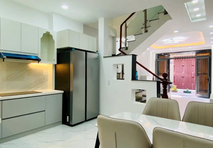 NHÀ VỊ TRÍ ĐẸP - GIÁ CHIA LỘC CHÍNH CHỦ cần bán nhanh căn nhà tại quận Gò Vấp, TPHCM