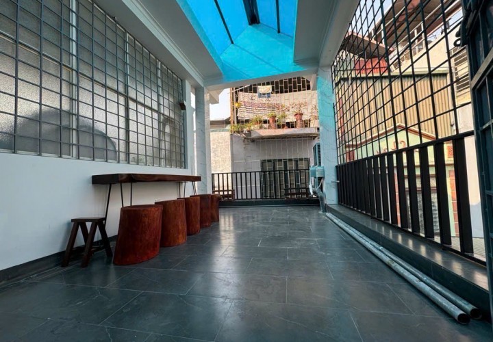SỞ HỮU NGAY CĂN Nhà 4 Tầng Vị Trí Đẹp tại Khương Trung, Thanh Xuân, Hà Nội