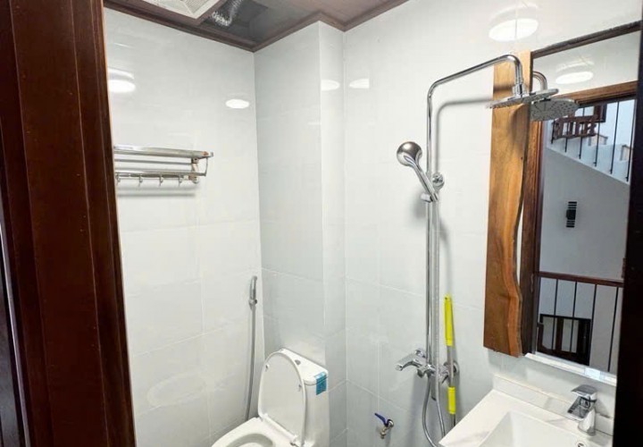 SỞ HỮU NGAY CĂN Nhà 4 Tầng Vị Trí Đẹp tại Khương Trung, Thanh Xuân, Hà Nội