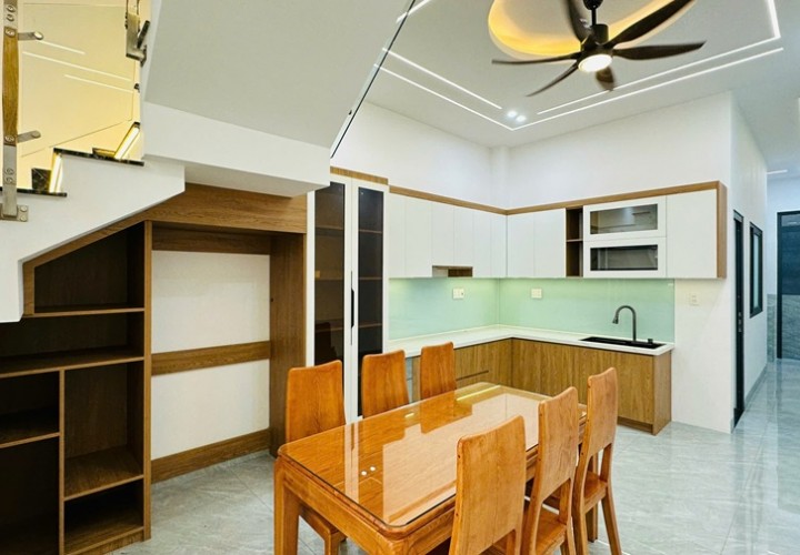 NHÀ ĐẸP -GIÁ TỐT Bán Nhà 4x22m 3 tầng 4 phòng ngủ full nội thất P. Phước Tân, Biên Hòa,Đồng Nai