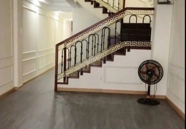 Bán GẤP Nhà Vị Trí ĐẮC ĐỊA 71/58, Đường Nguyễn Huệ, Phường 1, Tp Vĩnh Long, Vĩnh Long