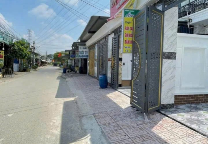 NHÀ CHÍNH CHỦ - GIÁ ƯU ĐÃI chính chủ cần bán nhanh 2 căn nhà mặt tiền kinh doanh tại tp Tân Uyên , tỉnh Bình Dương