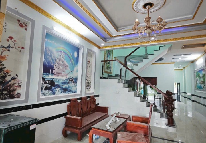 NHÀ CHÍNH CHỦ - GIÁ ƯU ĐÃI chính chủ cần bán nhanh 2 căn nhà mặt tiền kinh doanh tại tp Tân Uyên , tỉnh Bình Dương
