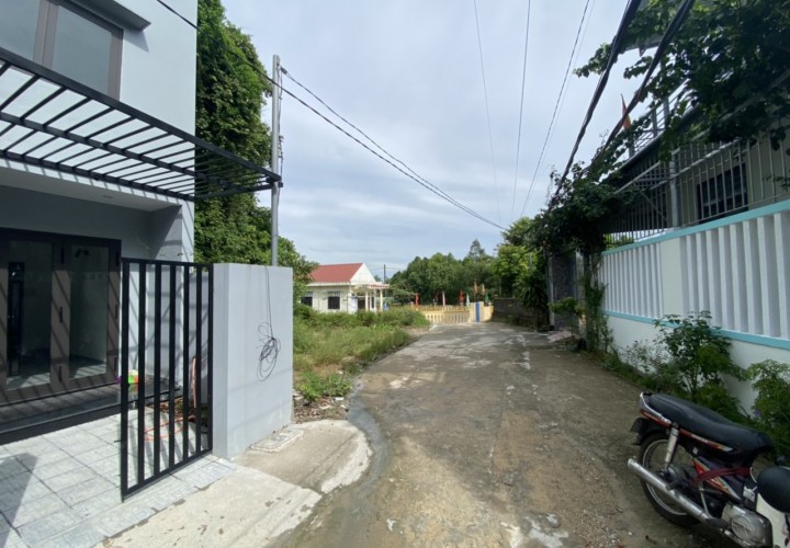 NHÀ ĐẸP - GIÁ TỐT - Bán Căn Nhà Vị Trí Đẹp Tại xã Thủy Bằng,  thị xã Hương Thủy, tỉnh Thừa Thiên Huế