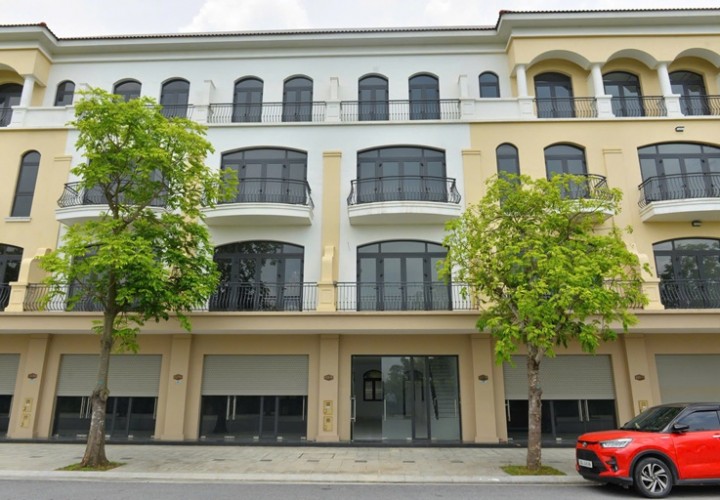CHÍNH CHỦ Bán Nhà 4 Tầng Mặt Tiền Nguyễn Trung Ngạn, P. Quy Nhơn, Tỉnh Gia Lai (Bình Định cũ).