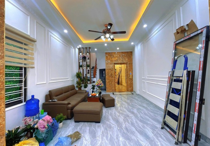 Cần bán nhanh 3 căn nhà vị trí đẹp - giá tốt tại phố Đội Cấn, Đào Tấn quận Ba Đình, TP Hà Nội