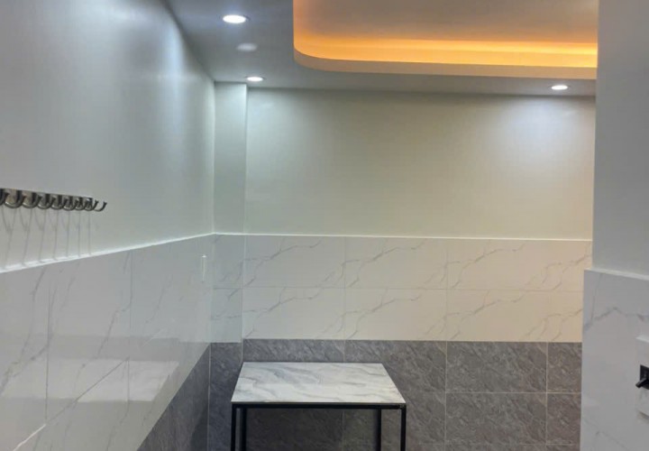 NHÀ 1 MẶT TIỀN ĐẸP – GIÁ TỐT  – CHÍNH CHỦ CẦN BÁN Nhà 3 Tầng Tại Phường Liên Chiểu, TP Đà Nẵng