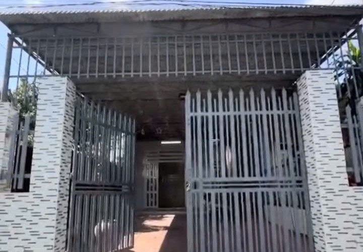 NHÀ VỊ TRÍ ĐẸP- BÁN Nhanh Nhà Đường số 8 KP Núi Tung, Long Khánh, Đồng Nai