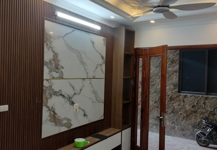 NHÀ ĐẸP- GIÁ TỐT SIÊU PHẨM MỚI TINH TƯƠM- NHÀ MỚI Ở NGAY tại phường Xuân Đỉnh - TIẾP GIÁP TÂY HỒ