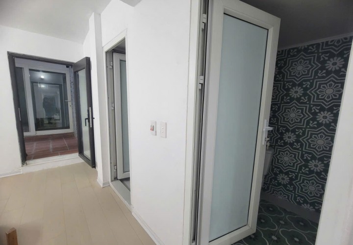 NHÀ ĐẸP- GIÁ TỐT CHÍNH CHỦ CẦN BÁN NHANH CĂN NHÀ TẦNG 2 TẬP THỂ BÁCH KHOA Hà Nội