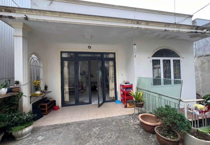 CẦN BÁN NHÀ - ĐẤT ĐƯỜNG TRẦN PHÚ, Phường 3, Thành Phố Đà Lạt, Tỉnh Lâm Đồng.