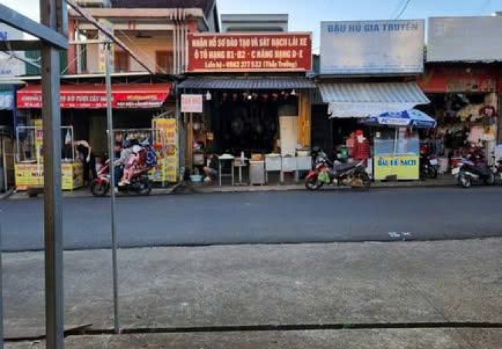 NHÀ ĐẸP – GIÁ TỐT –CẦN BÁN NHANH CĂN NHÀ  MẶT TIỀN TẠI P. Nghĩa Thành TP. Gia Nghĩa, Đắk Nông