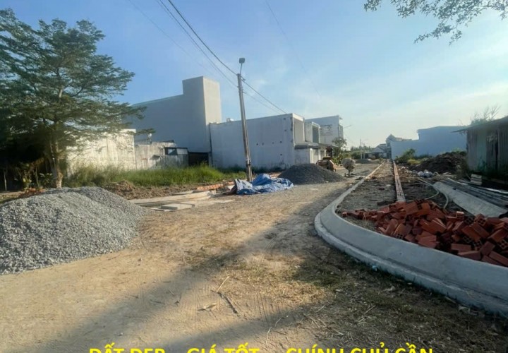 ĐẤT ĐẸP – GIÁ TỐT  – CHÍNH CHỦ CẦN BÁN  Nền đường D7, D7A, D8 Khu đô thị Bạch Đằng, Cà Mau